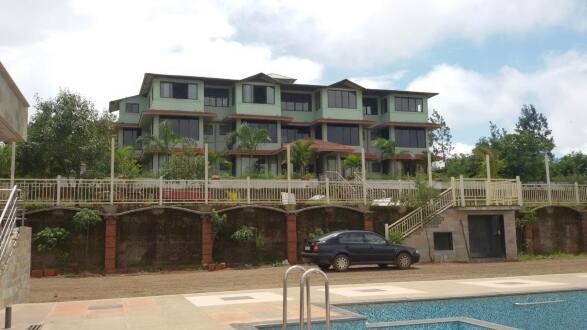Belluve Resort, Panchgani 1
